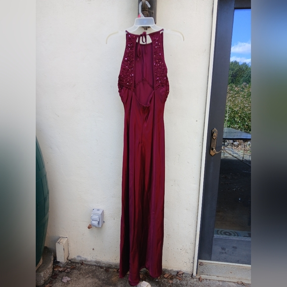 Blondie & Me Evening Ball Gown Deep Cherry Red sequin by Linda Bernell Size 11 J - Picture 6 of 9